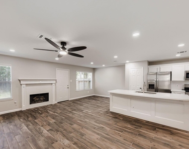11 Wineberry Place - Photo Thumbnail 2