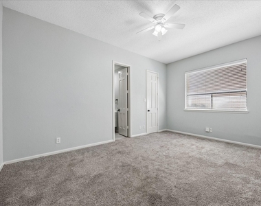 1605 Potomac Drive - Photo Thumbnail 9