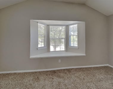 26877 Towerguard Drive - Photo Thumbnail 6