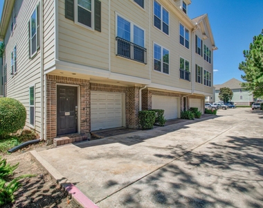3001 Murworth Drive - Photo Thumbnail 1