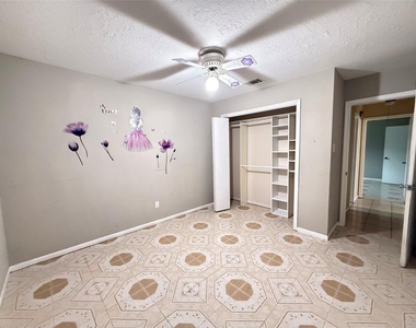 13218 Avonshire Drive - Photo Thumbnail 6
