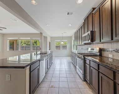 431 American Black Bear Drive - Photo Thumbnail 6