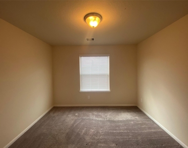 14296 Empanada Drive - Photo Thumbnail 10