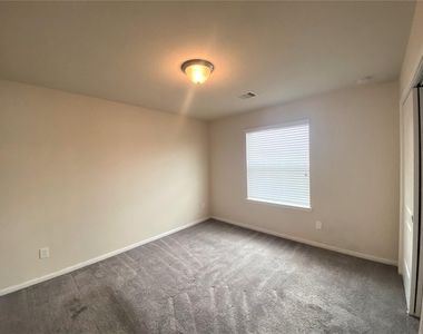14296 Empanada Drive - Photo Thumbnail 8
