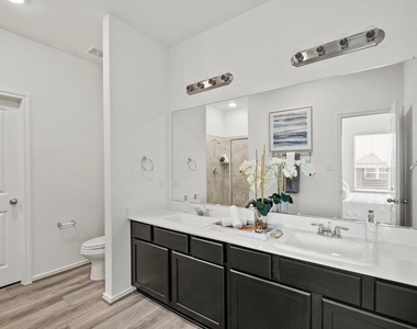 1408 Wycliffe Drive - Photo Thumbnail 10