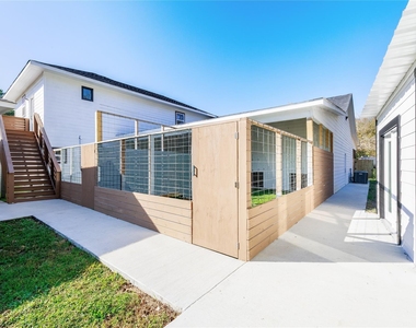 12826 Hill Dr - Photo Thumbnail 22