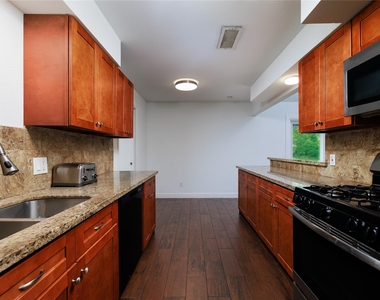 12826 Hill Dr - Photo Thumbnail 29