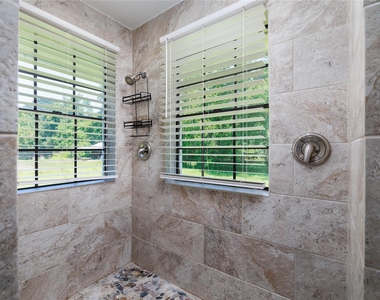 12826 Hill Dr - Photo Thumbnail 33