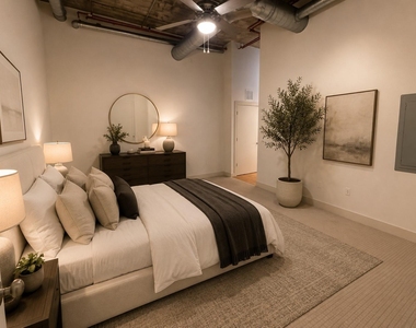 4899 Montrose Boulevard - Photo Thumbnail 3