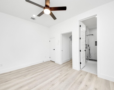 4410 Allen Street - Photo Thumbnail 22