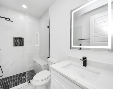 4410 Allen Street - Photo Thumbnail 23