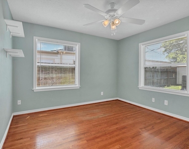119 Barracuda Avenue - Photo Thumbnail 24