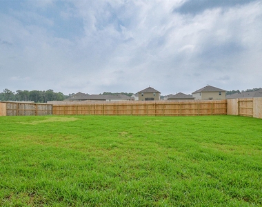 21811 Carpineti Lane - Photo Thumbnail 35