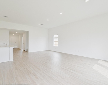 21811 Carpineti Lane - Photo Thumbnail 26