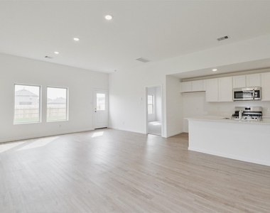 21811 Carpineti Lane - Photo Thumbnail 17