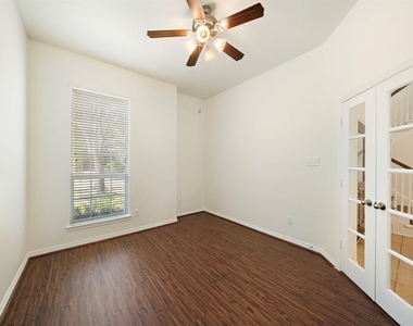 3818 Orchard Springs Court - Photo Thumbnail 4