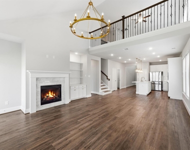2539 Lilac Point Lane - Photo Thumbnail 10