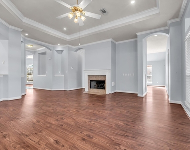 35 W Pines Drive - Photo Thumbnail 11