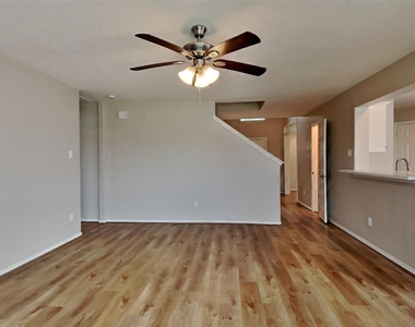 22076 Knights Cove Drive - Photo Thumbnail 1