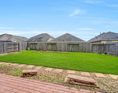 8506 Lagosta Lane - Photo Thumbnail 27