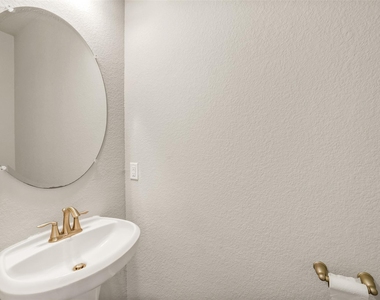 8506 Lagosta Lane - Photo Thumbnail 13