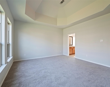 632 Kickapoo Court - Photo Thumbnail 11