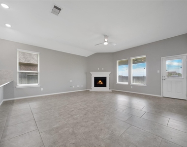 23434 Bracino Lake Drive - Photo Thumbnail 6