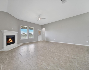 23434 Bracino Lake Drive - Photo Thumbnail 7
