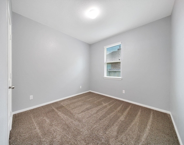 23434 Bracino Lake Drive - Photo Thumbnail 17
