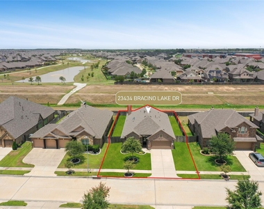 23434 Bracino Lake Drive - Photo Thumbnail 22