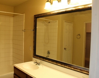 8331 Loetsch Ridge Way - Photo Thumbnail 14
