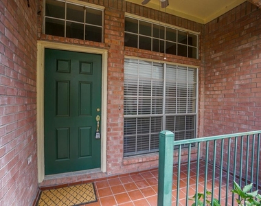2710 Grants Lake Boulevard - Photo Thumbnail 2