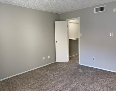 10049 Westpark Drive - Photo Thumbnail 10