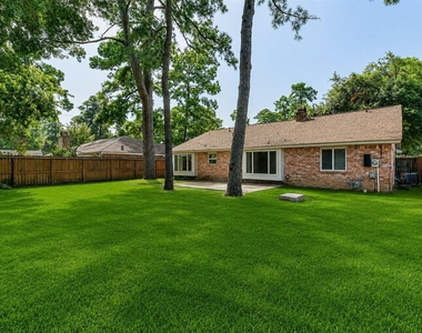 9719 Halkirk Street - Photo Thumbnail 28