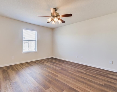 26931 Wild Duck Lane - Photo Thumbnail 10