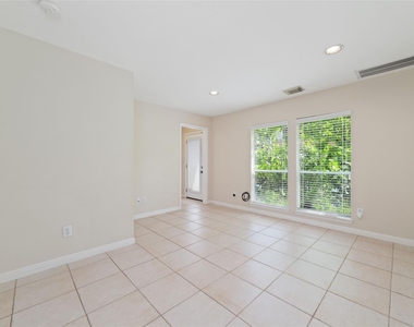2256 La Branch Street - Photo Thumbnail 7