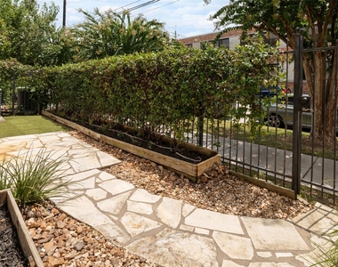 2256 La Branch Street - Photo Thumbnail 32