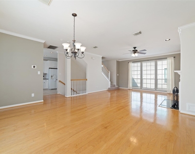 2256 La Branch Street - Photo Thumbnail 12