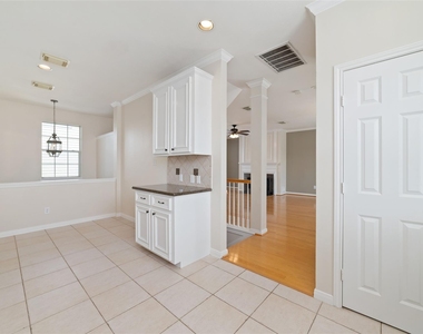 2256 La Branch Street - Photo Thumbnail 16