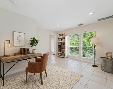 2256 La Branch Street - Photo Thumbnail 8