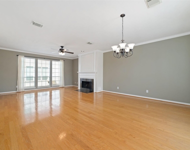 2256 La Branch Street - Photo Thumbnail 9