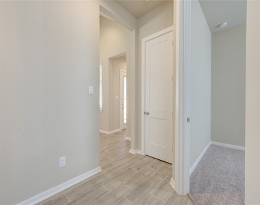 4203 Maple Glen Drive - Photo Thumbnail 22