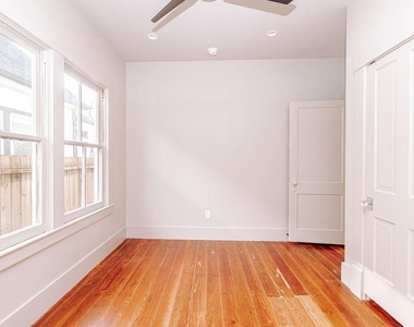 1814 Marion Street - Photo Thumbnail 7