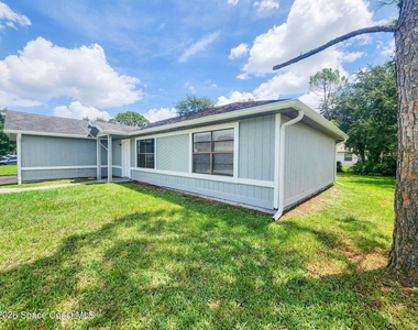 821 Hawaii Avenue Nw - Photo Thumbnail 20
