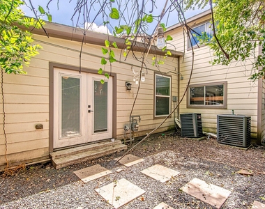 2422 Truxillo Street - Photo Thumbnail 26