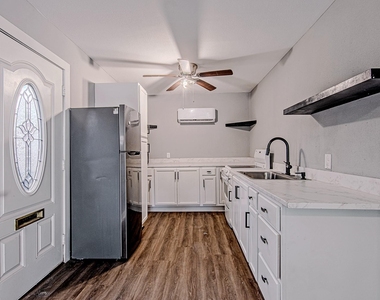 2422 Truxillo Street - Photo Thumbnail 27
