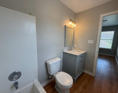 16835 Libson Falls Drive - Photo Thumbnail 20