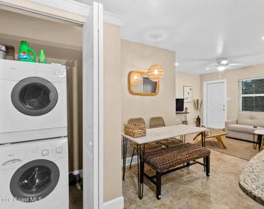 1672 Pineapple Avenue - Photo Thumbnail 9
