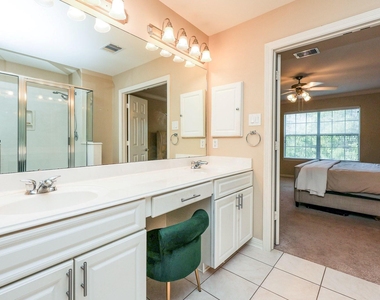 2865 Westhollow Drive - Photo Thumbnail 21