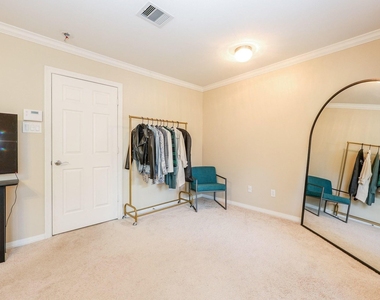 2865 Westhollow Drive - Photo Thumbnail 28